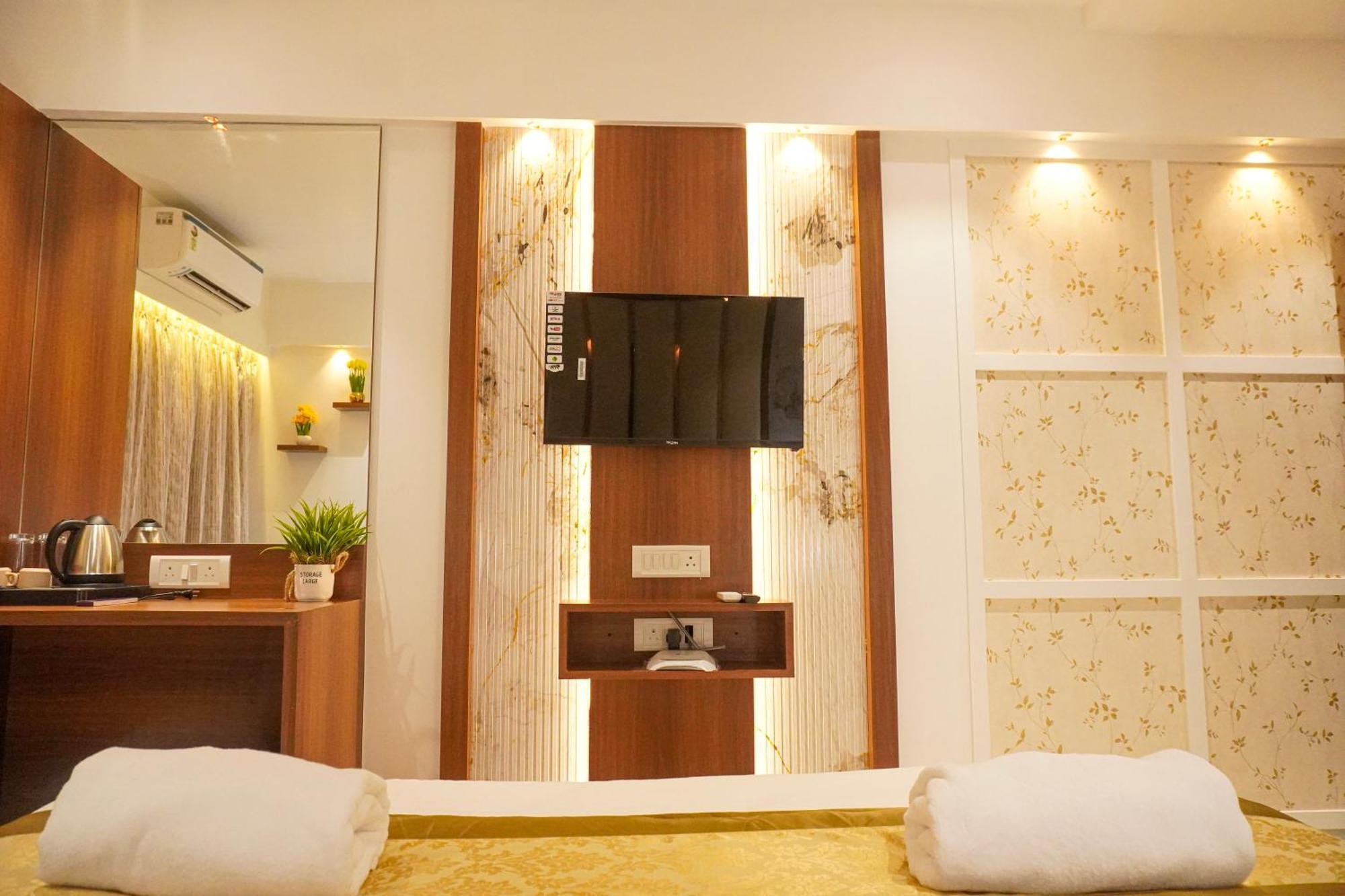 Hotel Spencer-Navi Mumbai Exterior photo